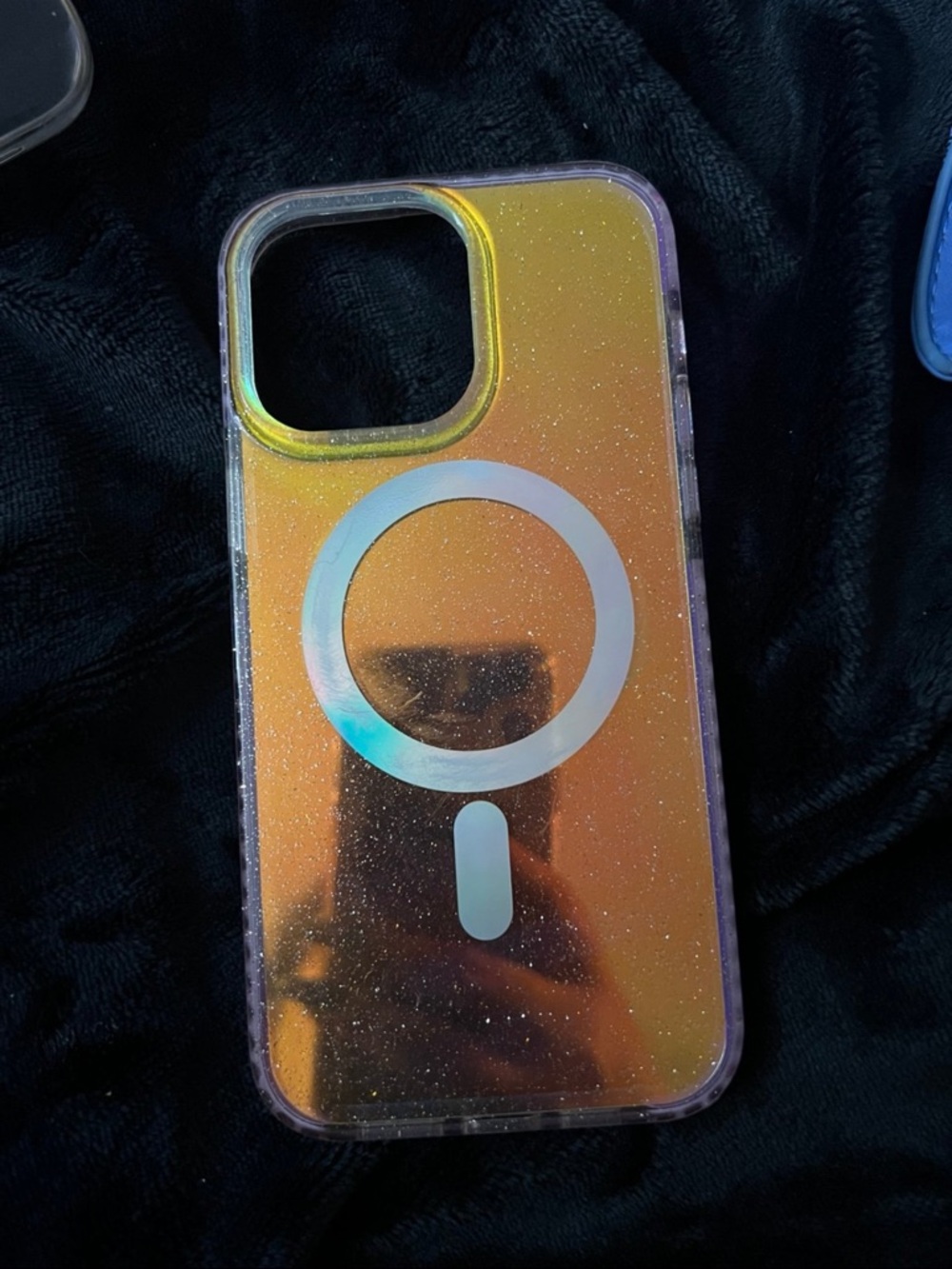 MagSafe-Compatible iPhone 13 Pro Max Case bundle - Picture 3 of 4